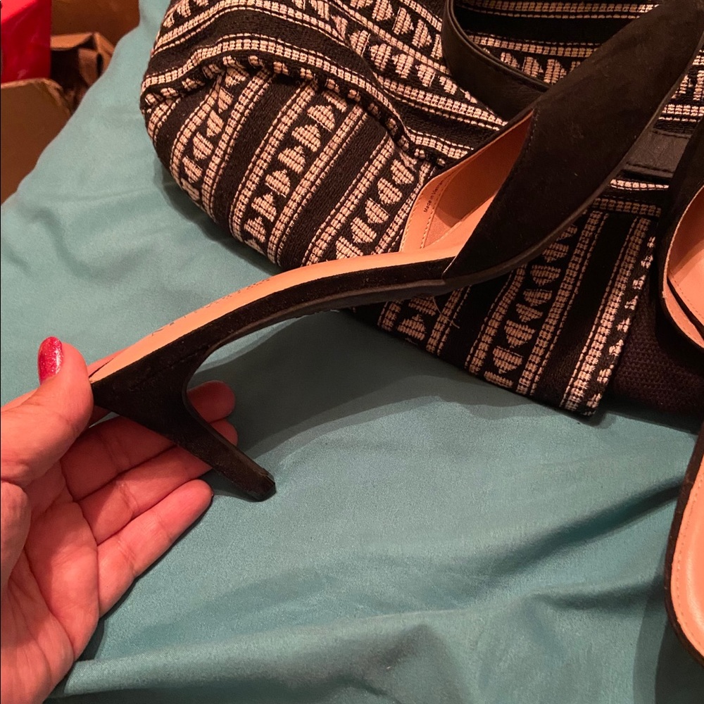 Slip ons mules